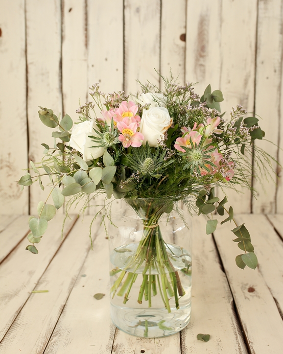 Boheme - Tus Flores Frescas, Rosas en La Casa De Las Flores